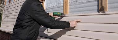 Best Siding Removal and Disposal  in Santa Ana, CA